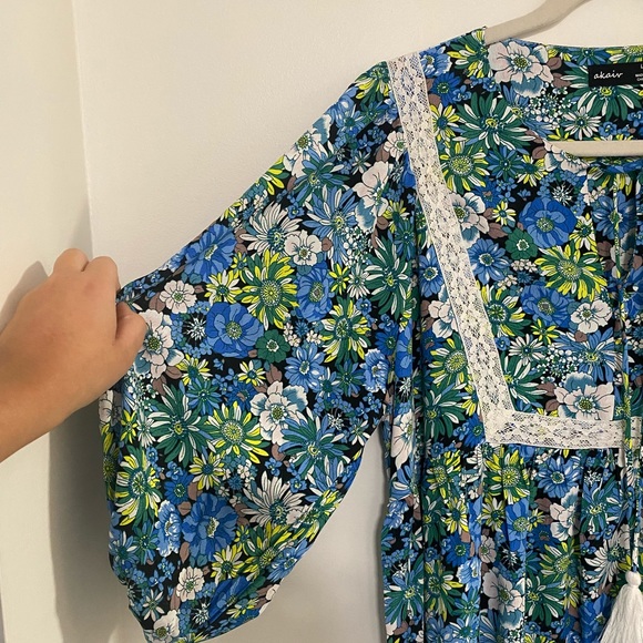 Shop Zoco - floral flowy mini dress, size Large - Picture 3 of 6